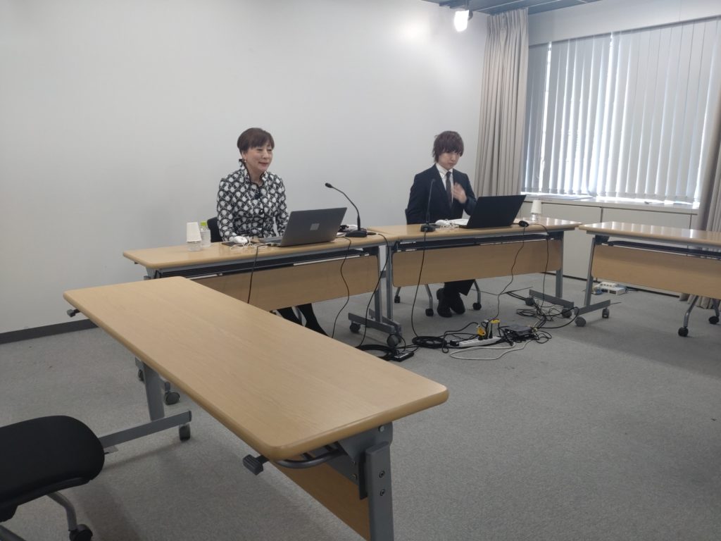 講演会の様子